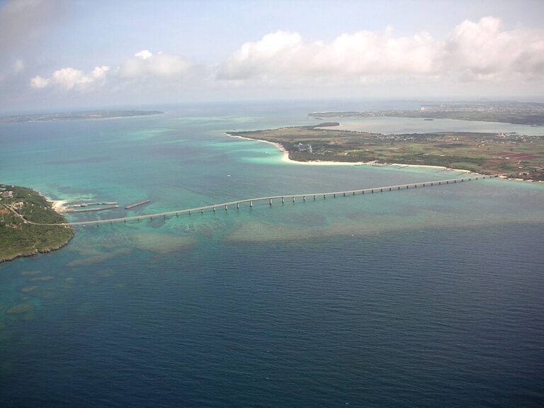 Miyakojima: i ponti sul mare e le spiagge più belle del Giappone
