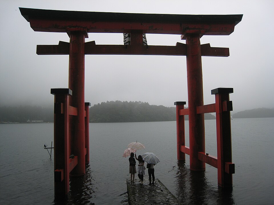 Hakone: terme, vulcani e il Fuji specchiato sul lago
