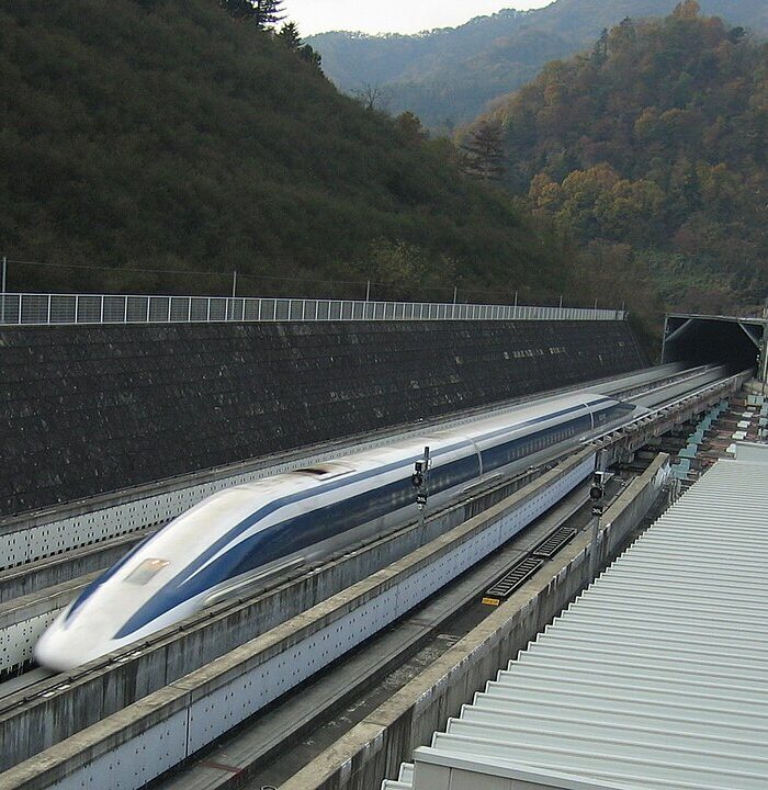 Il Maglev giapponese: il treno del futuro sviluppato in Giappone