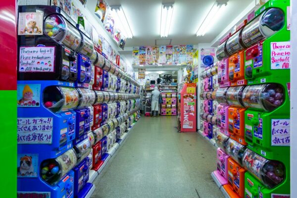Gachapon e UFO Catcher: perché in Giappone è così difficile resistere