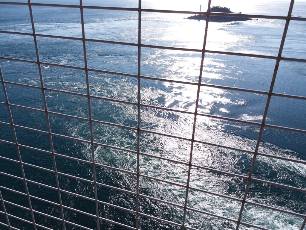I vortici di Naruto: i gorghi giganti tra Shikoku e Awaji