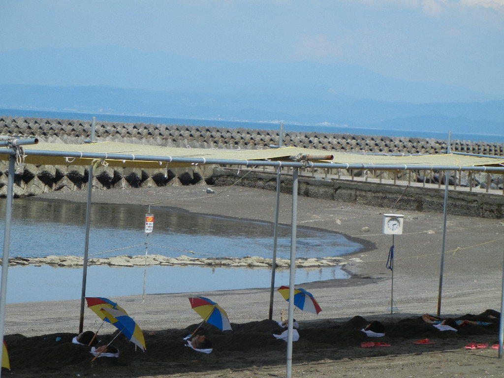 Ibusuki: guida ai bagni di sabbia vulcanica del Kyushu